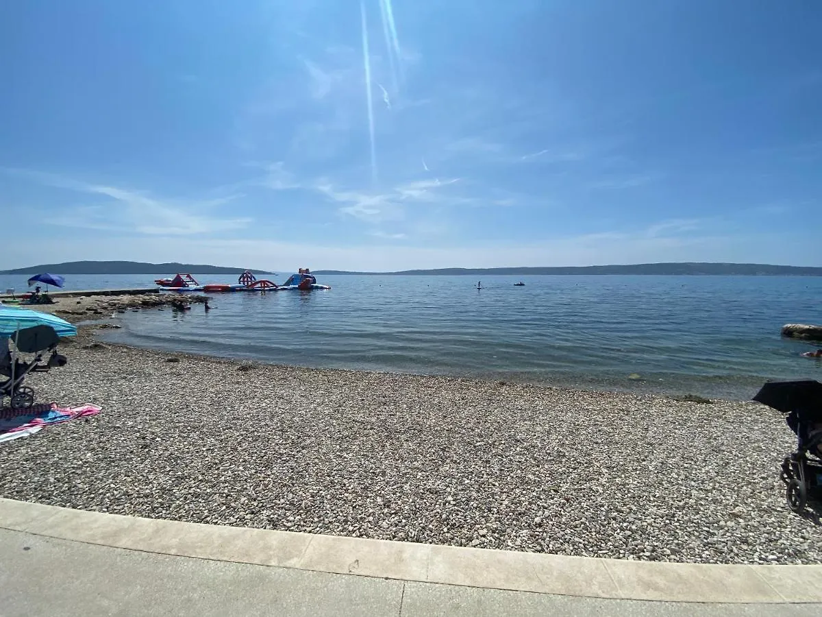 Apartments Ena Kastela Croatia